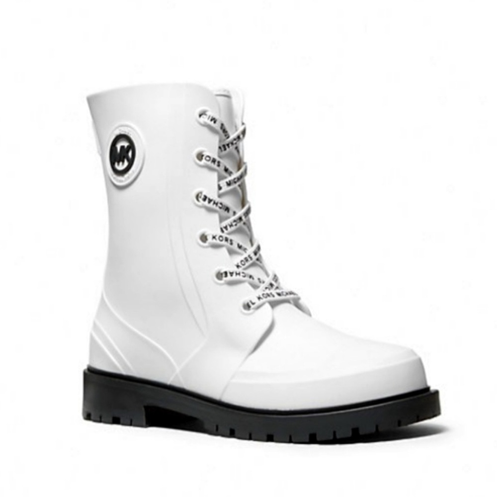 BRAND NEW! Still in Box! 
Michael Kors PVC White/Black Rain boot w/lining! - Picture 9 of 9